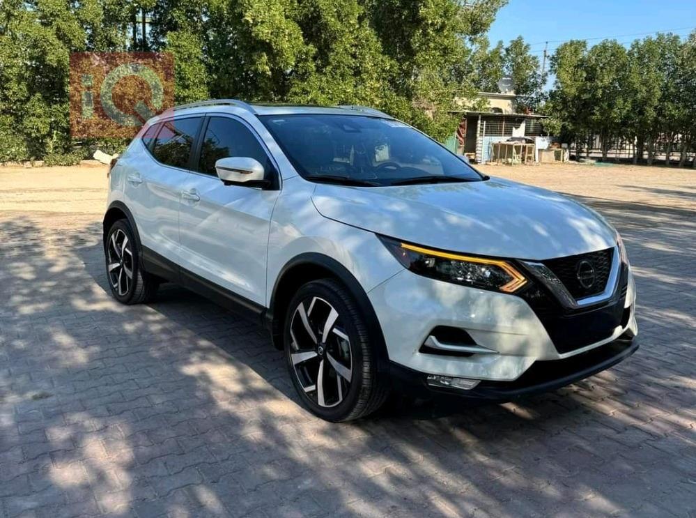 نيسان روج سبورت